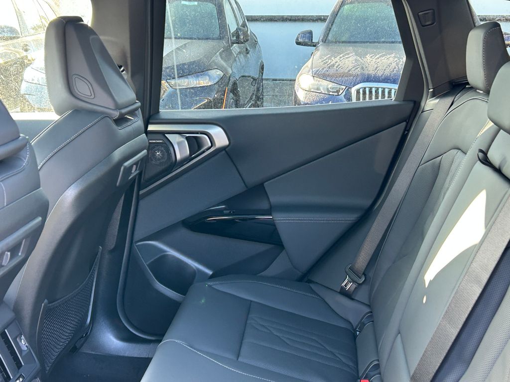 Thumbnail: 2026 BMW X3 - 31