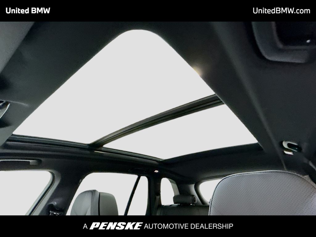 Thumbnail: 2026 BMW X5 - 12