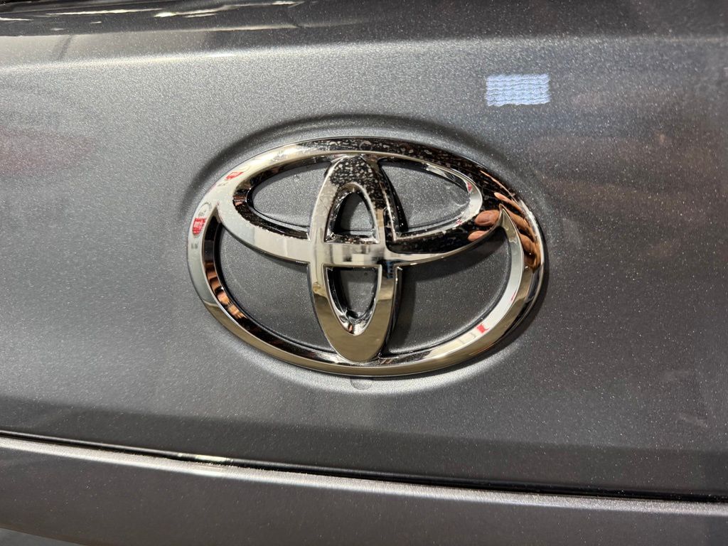 Thumbnail: 2026 Toyota Corolla Cross - 21