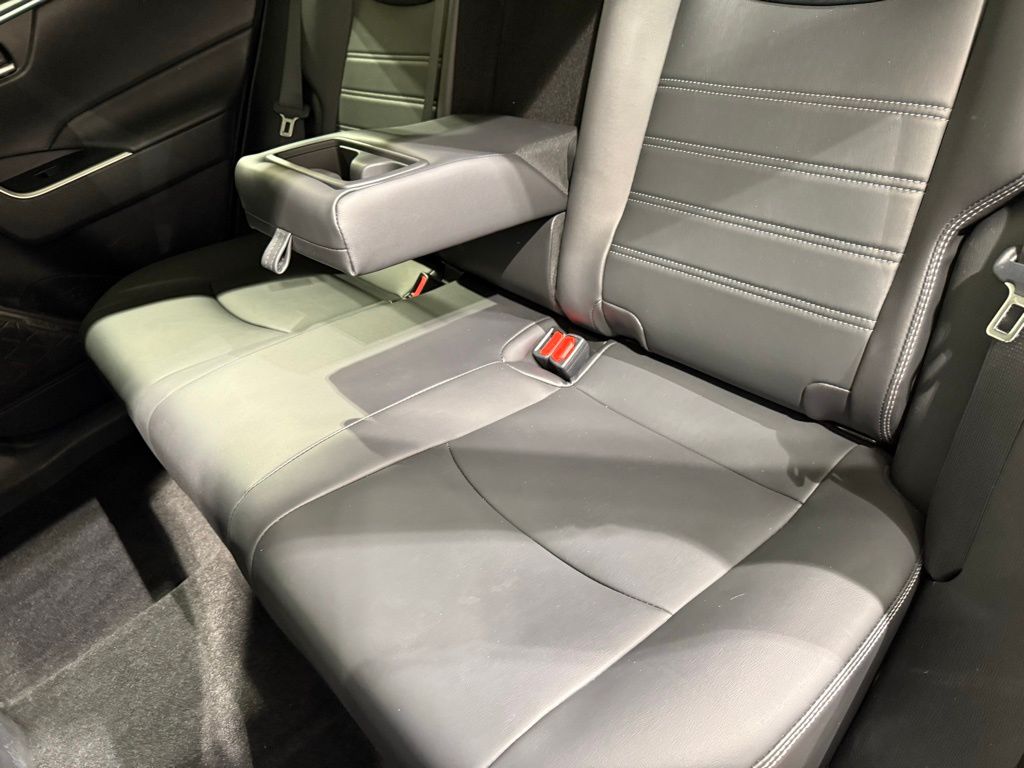 Thumbnail: 2024 Toyota RAV4 - 21