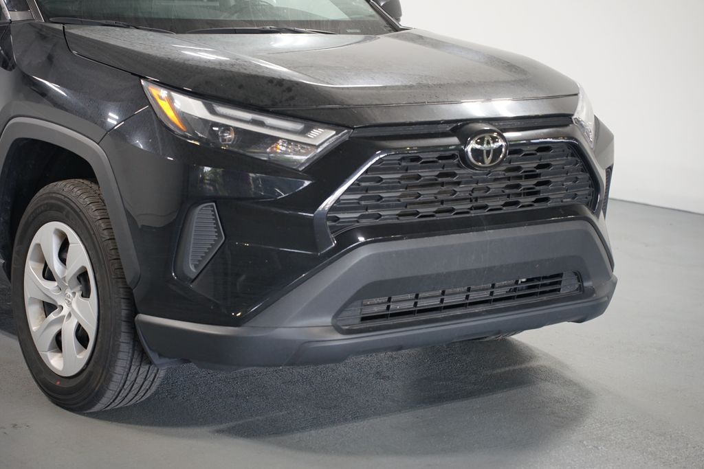 Thumbnail: 2024 Toyota RAV4 - 4