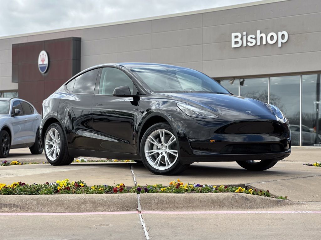 2023 Tesla Model Y RWD