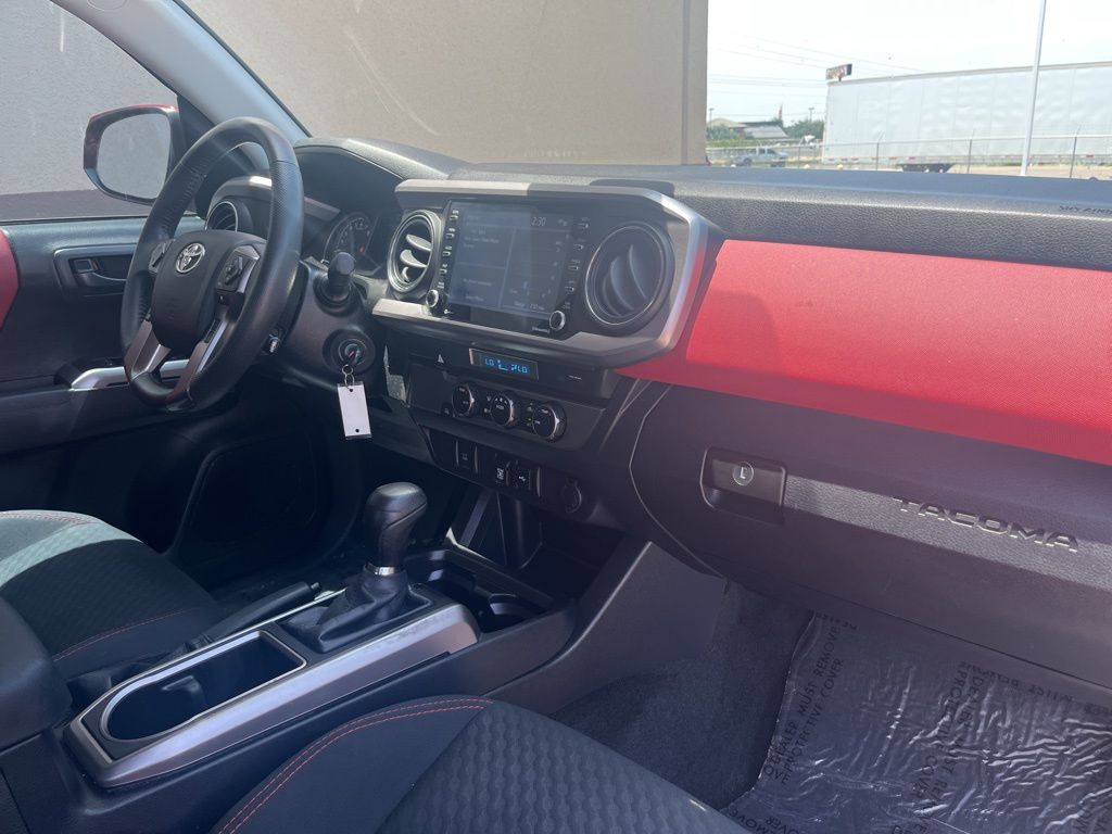 2022 Toyota Tacoma SR5 21