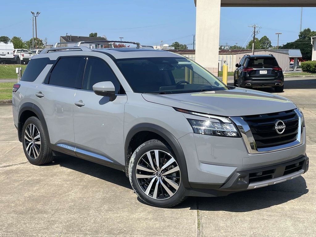 Boulder Gray Pearl 2024 Nissan Pathfinder SUV / Crossover Front-Wheel Drive 9-Speed Automatic