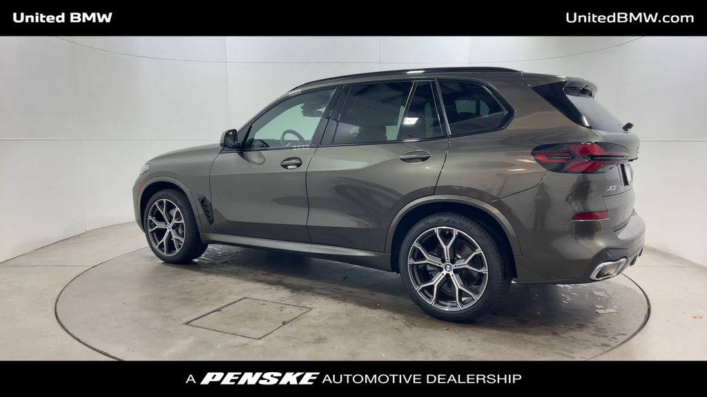 Thumbnail: 2024 BMW X5 - 6