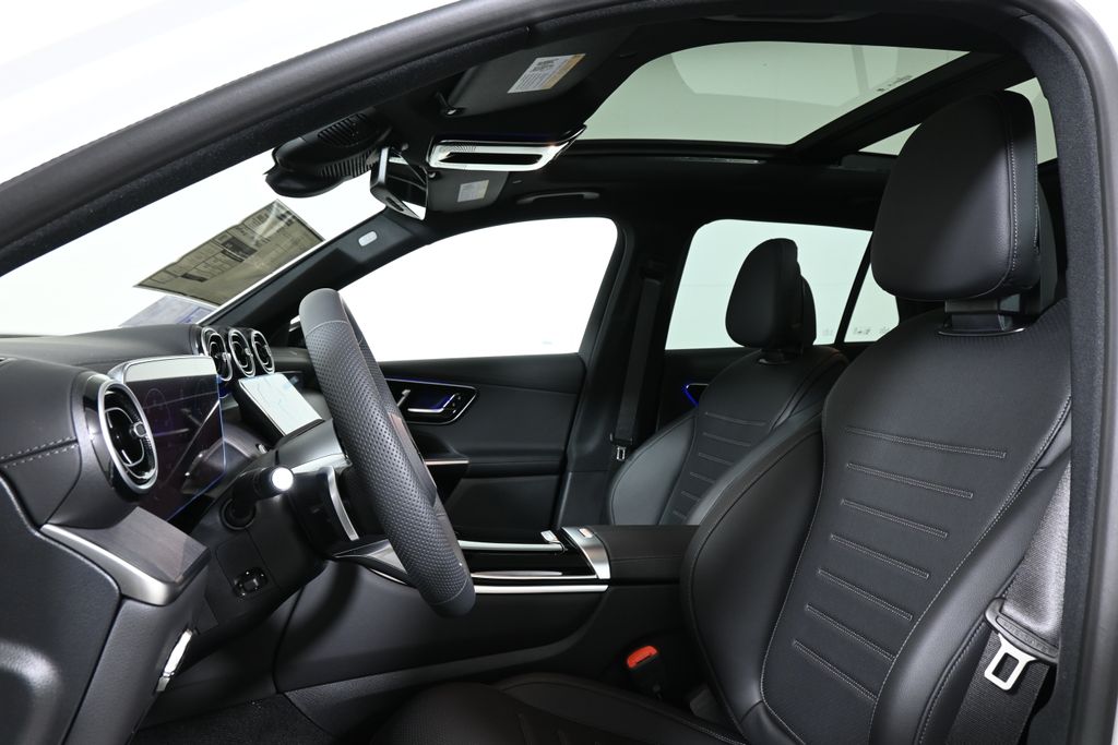 Thumbnail: 2026 Mercedes-Benz GLC - 13