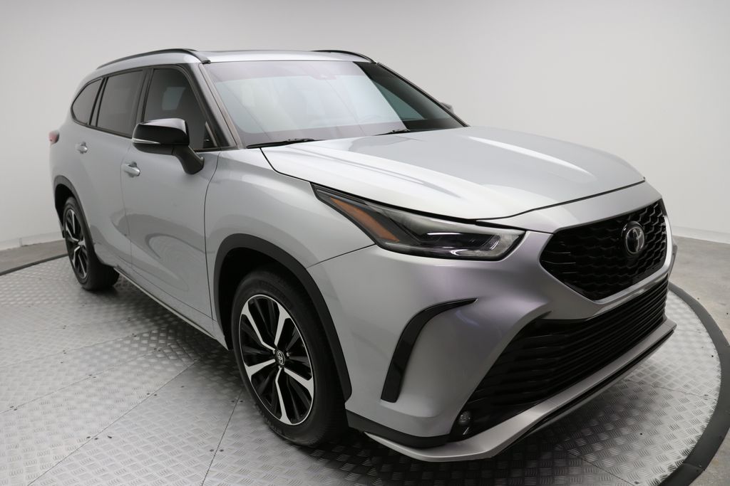 2022 Toyota Highlander XSE 6