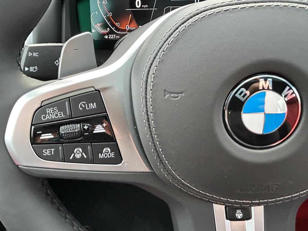 Thumbnail: 2026 BMW 8 Series - 19