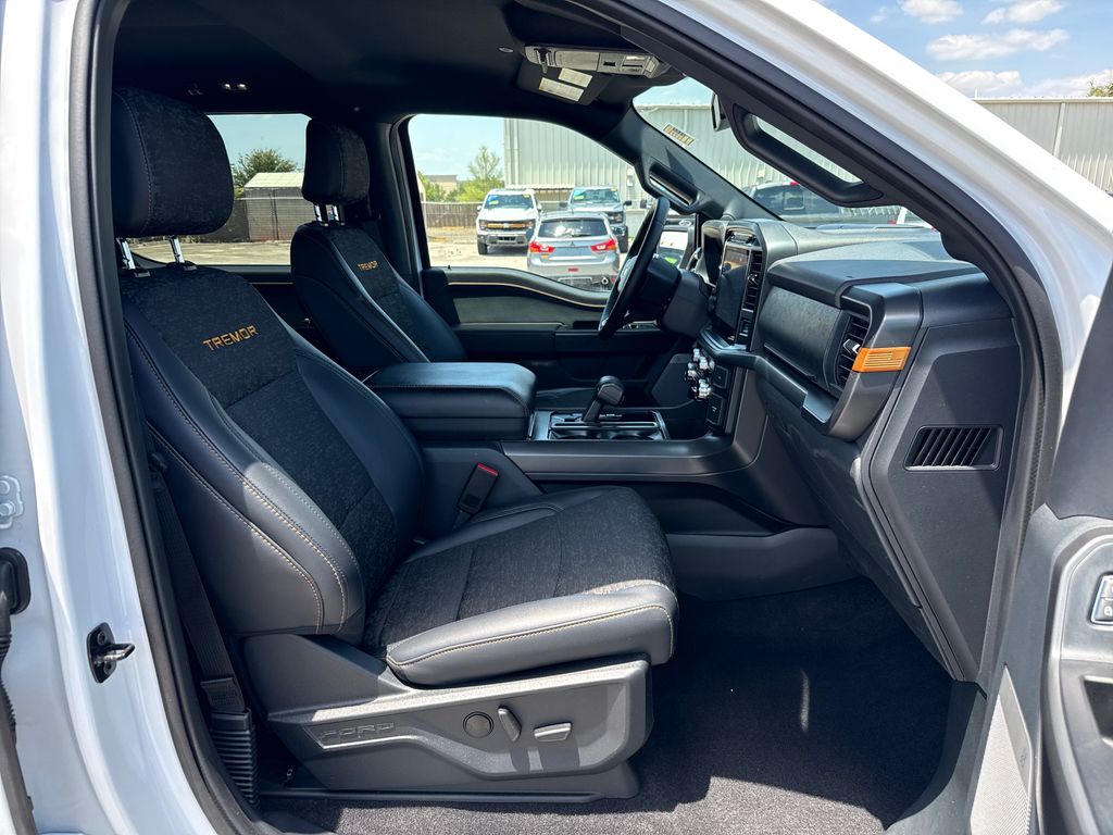 Certified Used 2025 White Ford Tremor image 27