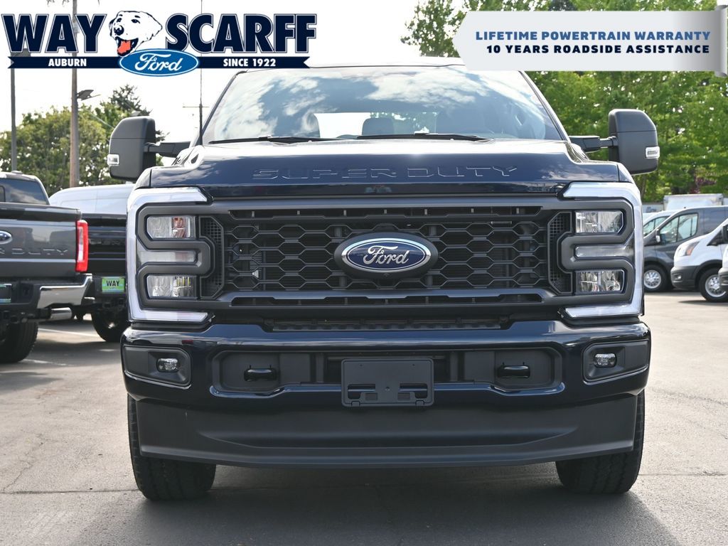 2025 Ford F-350 Super Duty XL