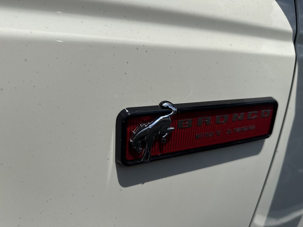 2026 Wimbledon White Ford Bronco Outer Banks 4X4 SUV