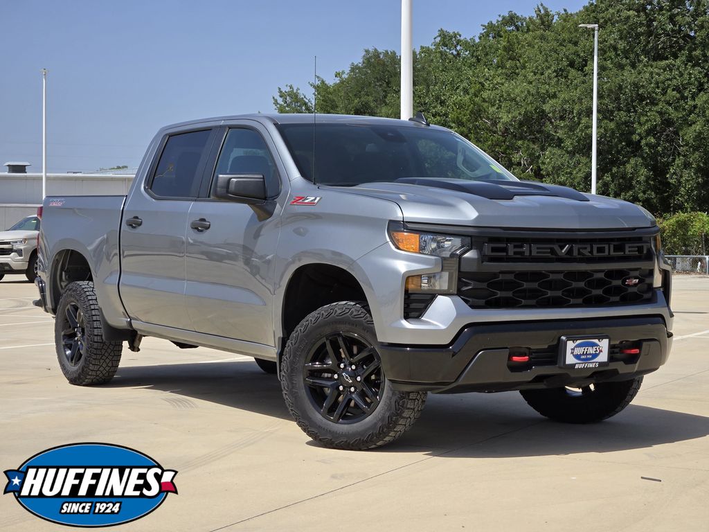 Sterling Gray Metallic 2024 Chevrolet Silverado 1500 Pickup Truck Four-Wheel Drive 8-Speed Automatic