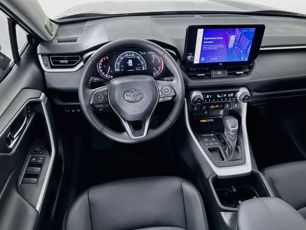 Thumbnail: 2024 Toyota RAV4 - 22