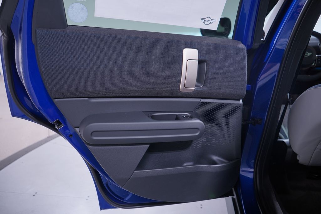 Thumbnail: 2026 MINI Cooper Countryman - 14