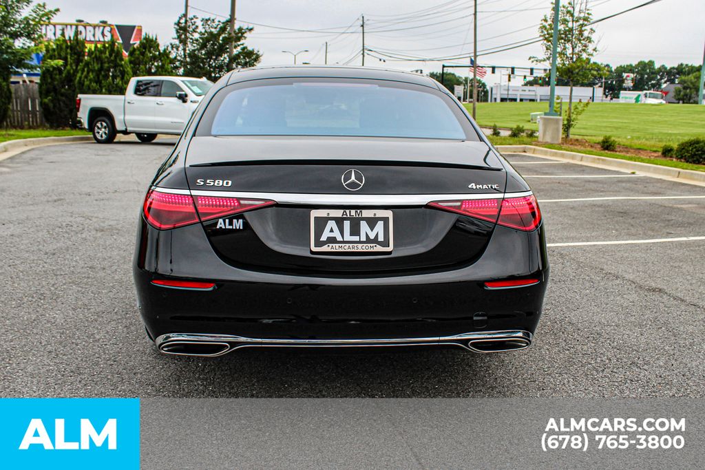 Used 2025 Black Mercedes-Benz S 580 image 10