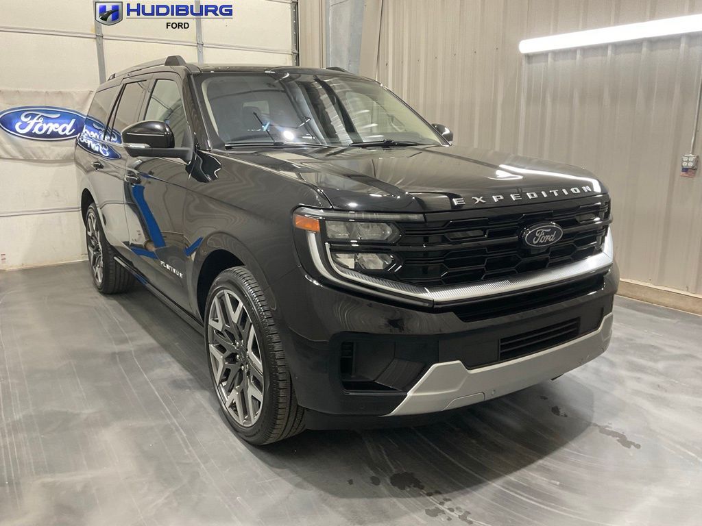2025 Ford Expedition Platinum 4WD