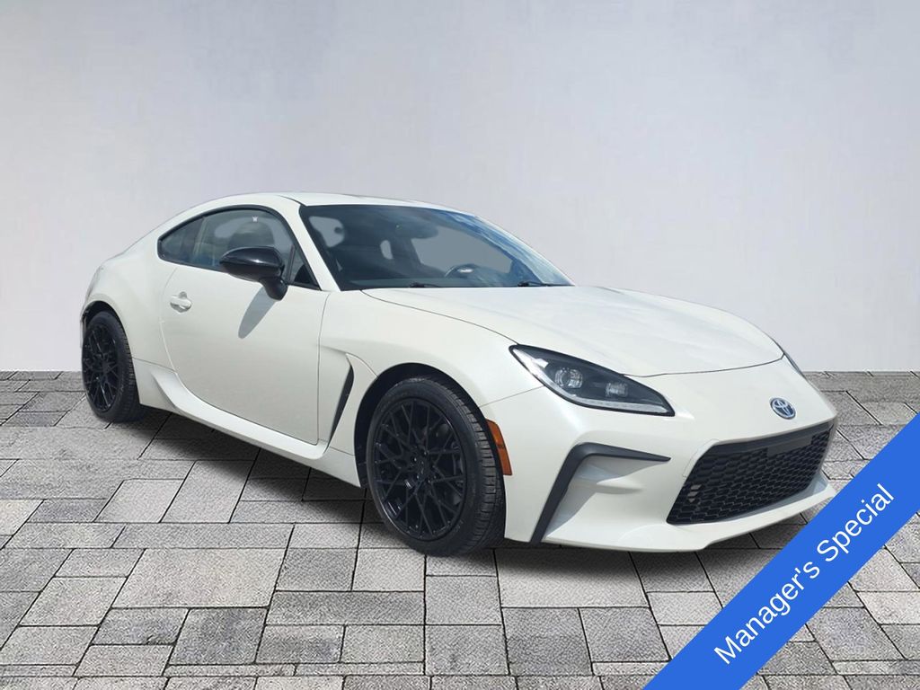 Halo 2023 Toyota GR86 Coupe Rear-Wheel Drive 6-Speed Automatic