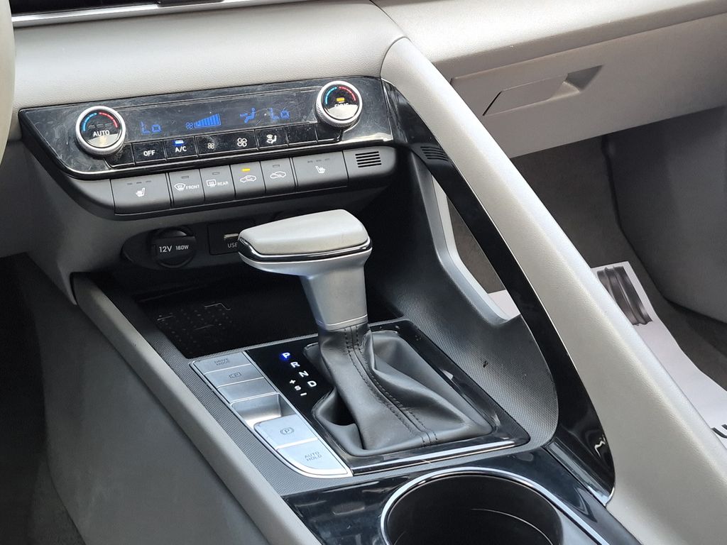 2022 Hyundai Elantra SEL Red at Emmons Autoplex