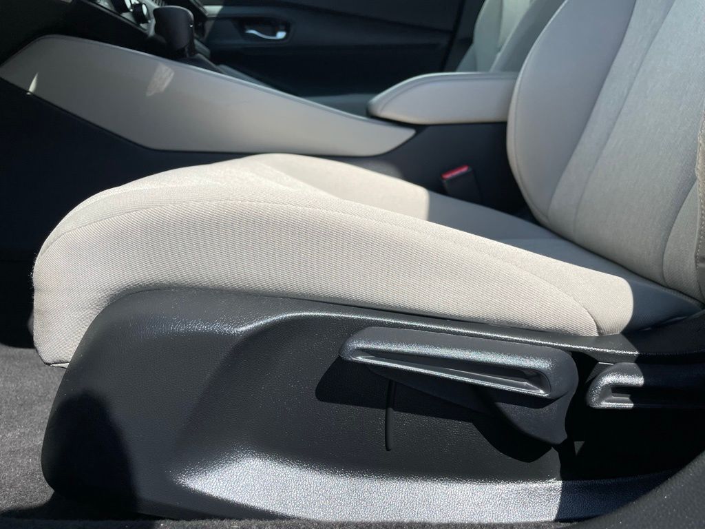 2024 Honda Accord LX 23