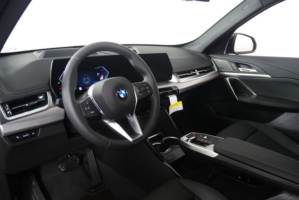 Thumbnail: 2026 BMW X1 - 12
