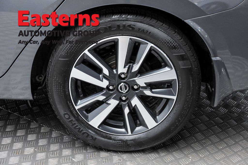 Used 2021 Gray Nissan 1.6 SV image 8