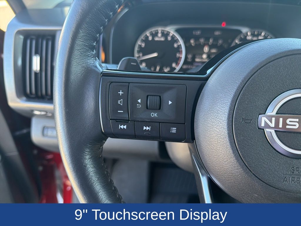 2022 Nissan Pathfinder SL 2WD