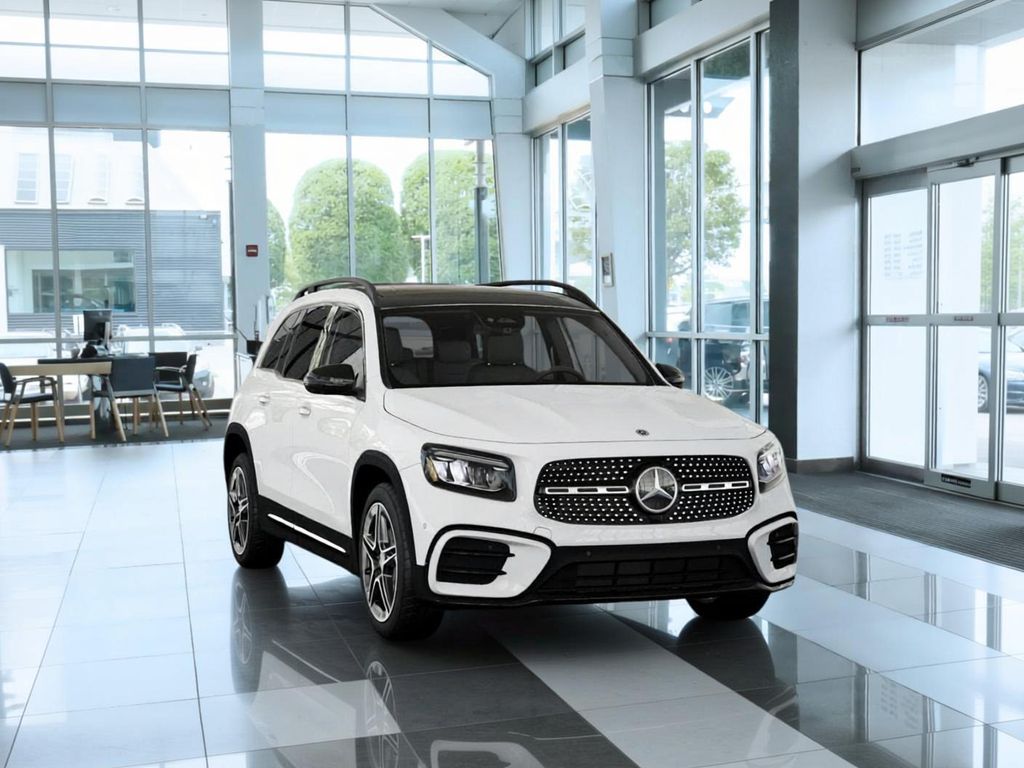 Thumbnail: 2026 Mercedes-Benz GLB - 9
