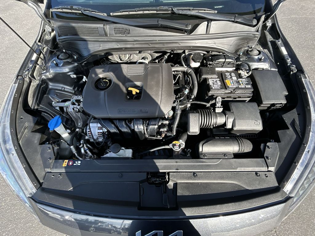 Thumbnail: 2023 Kia Forte - 25