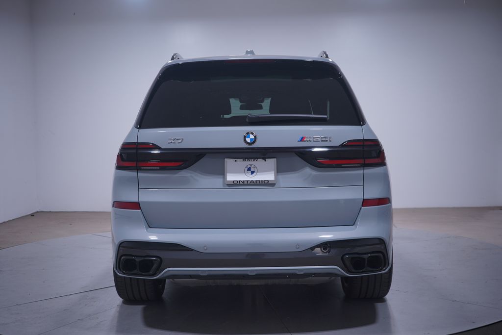 2025 BMW X7 M60i 5