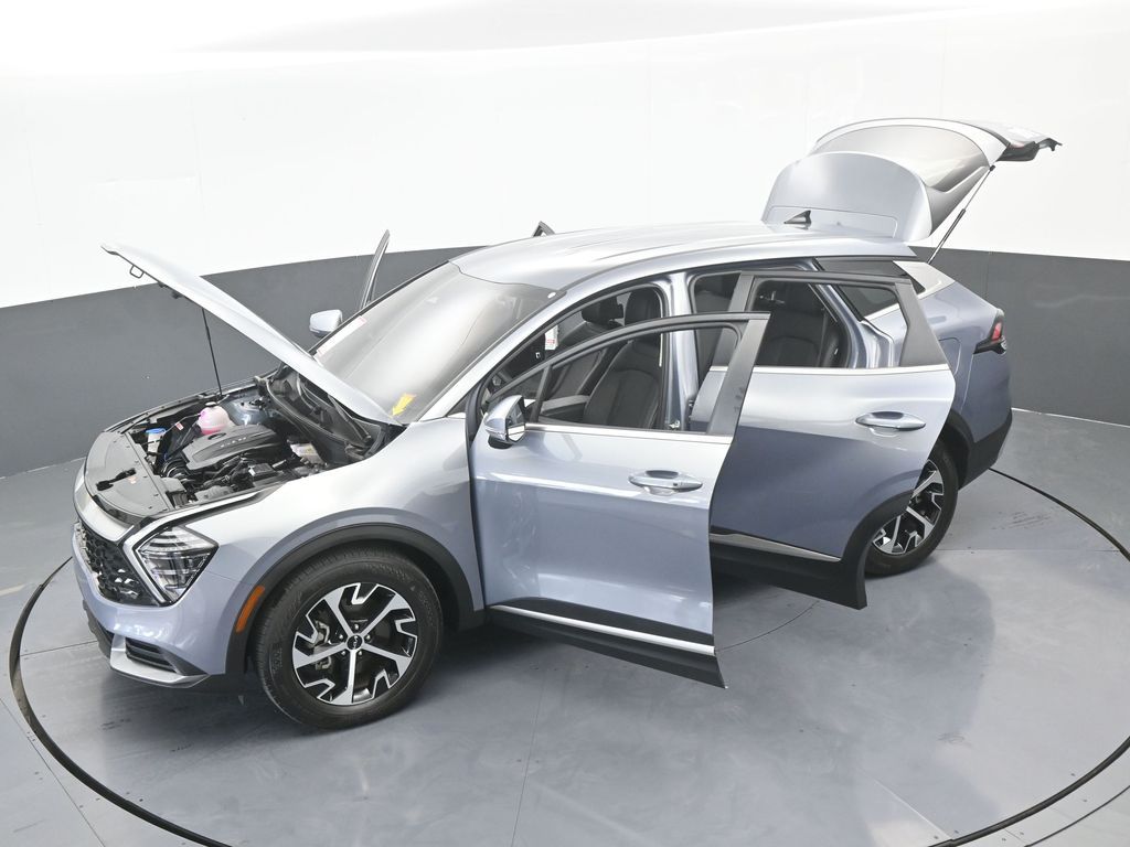 Used 2025 Everlasting Silver Kia EX image 67