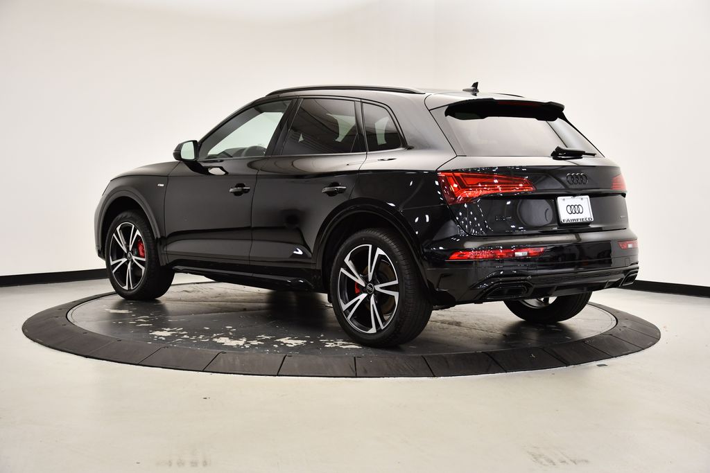 Thumbnail: 2025 Audi Q5 - 3