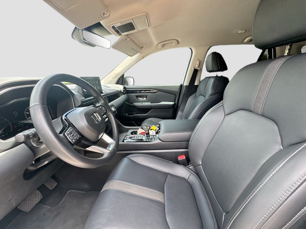 Used 2025 White Honda EX-L image 20