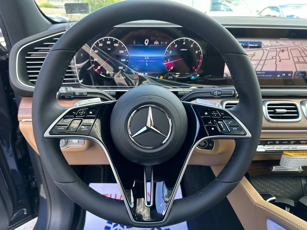 Thumbnail: 2026 Mercedes-Benz GLE - 20