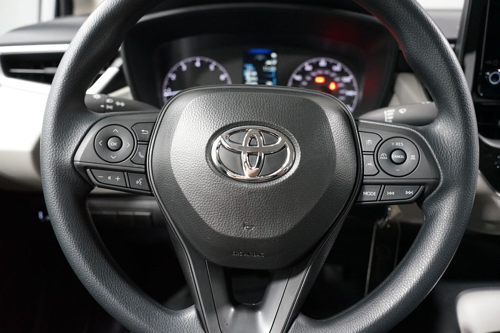 Thumbnail: 2025 Toyota Corolla - 12