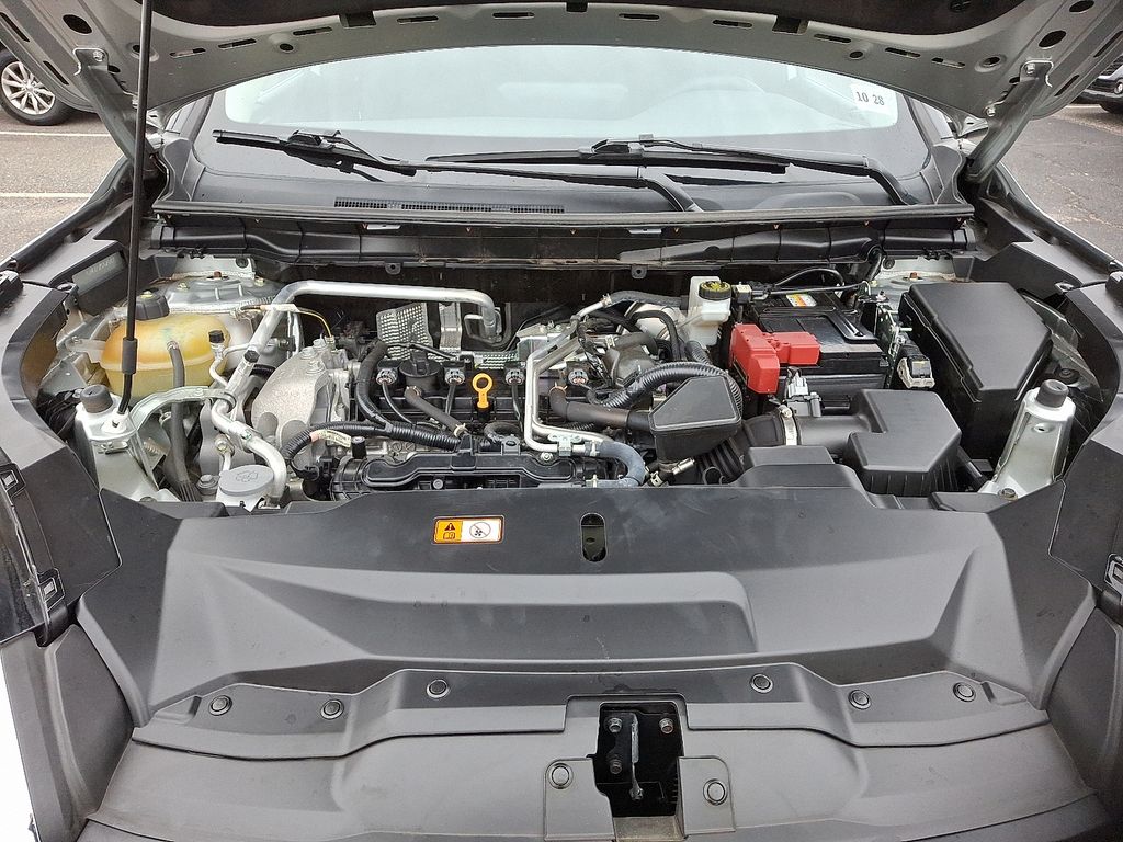 Thumbnail: 2024 Mitsubishi Outlander - 29