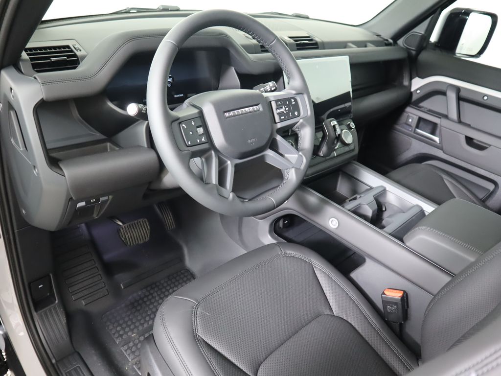 Thumbnail: 2026 Land Rover Defender - 9