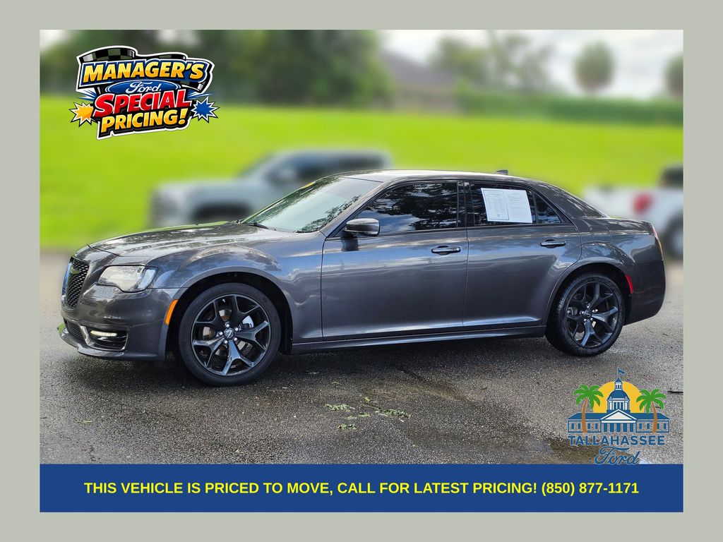 Gray (Granite Crystal Metallic Clearcoat) 2022 Chrysler 300 Sedan Rear-Wheel Drive 8-Speed Automatic