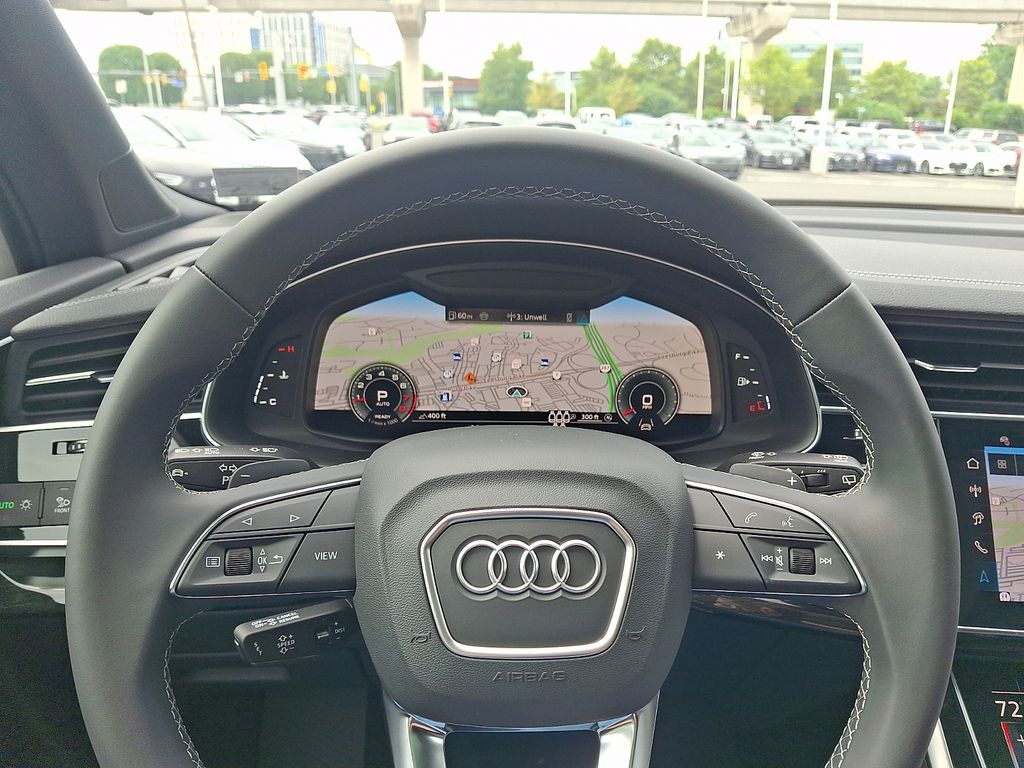 Thumbnail: 2026 Audi Q7 - 17