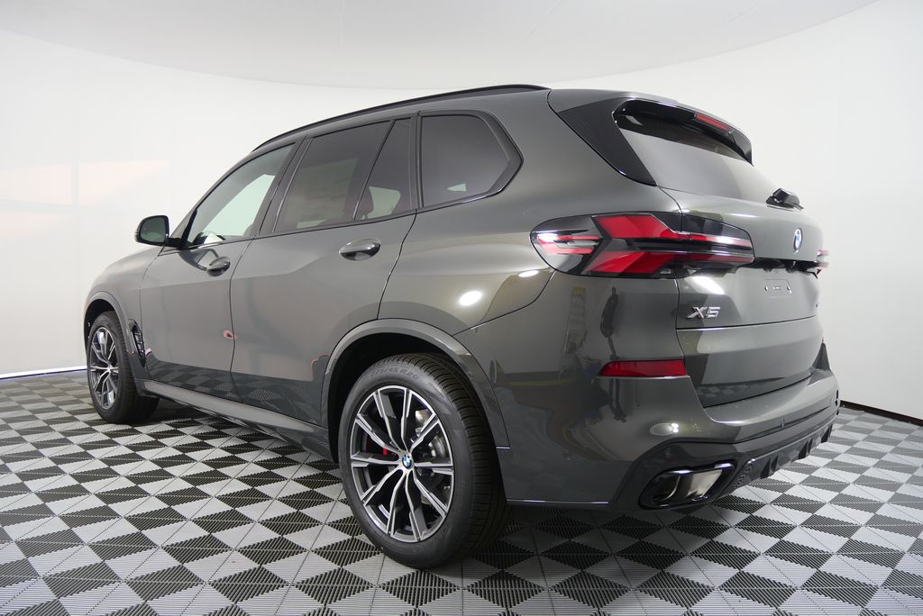 Thumbnail: 2026 BMW X5 - 5