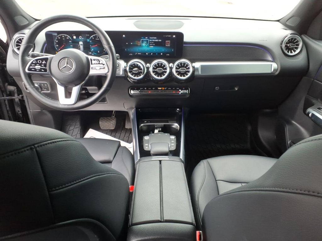 Certified Used 2022 Night Black Mercedes-Benz GLB 250 image 30