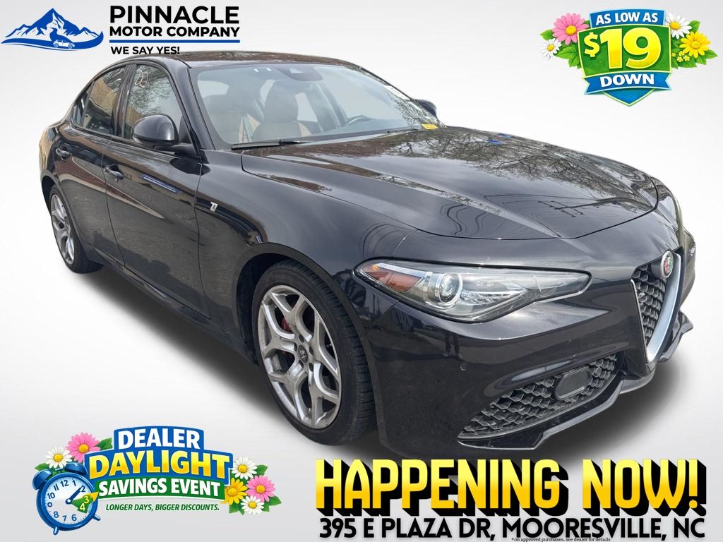 Vulcano Black Metallic 2023 Alfa Romeo Giulia Ti RWD Sedan Rear-Wheel Drive 8-Speed Automatic