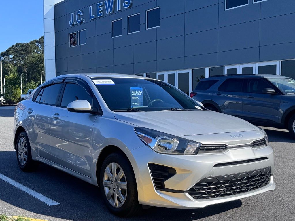 2023 Kia Rio LX iVT's photo