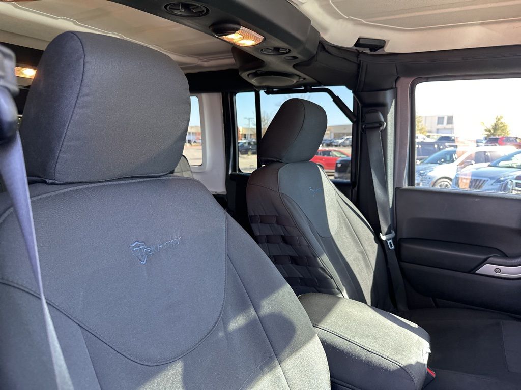 Used Car 2014 Jeep Wrangler  Unlimited Rubicon For Sale Under $25,000 In Austin, Texas