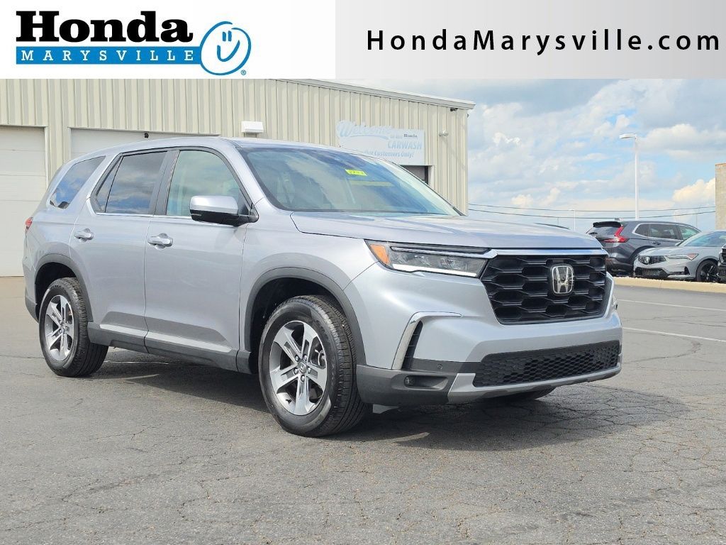 Lunar Silver Metallic 2025 Honda Pilot SUV / Crossover All-Wheel Drive Automatic