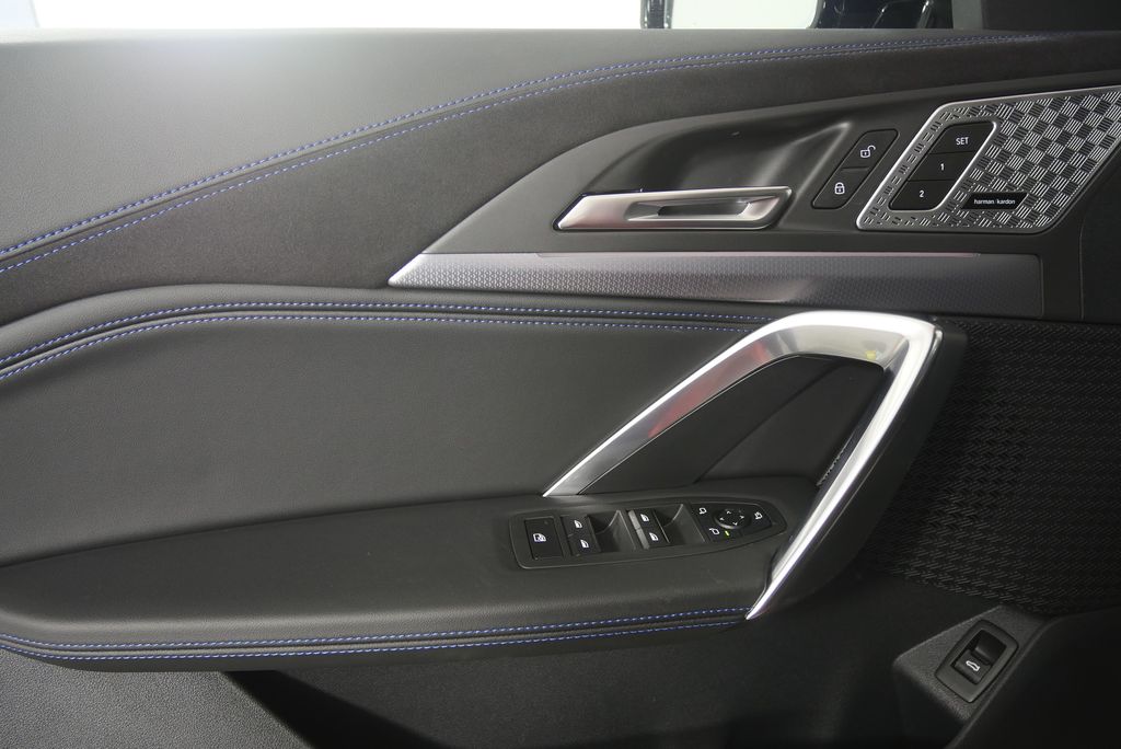 Thumbnail: 2024 BMW X2 - 9