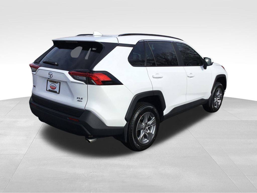 Thumbnail: 2025 Toyota RAV4 - 5