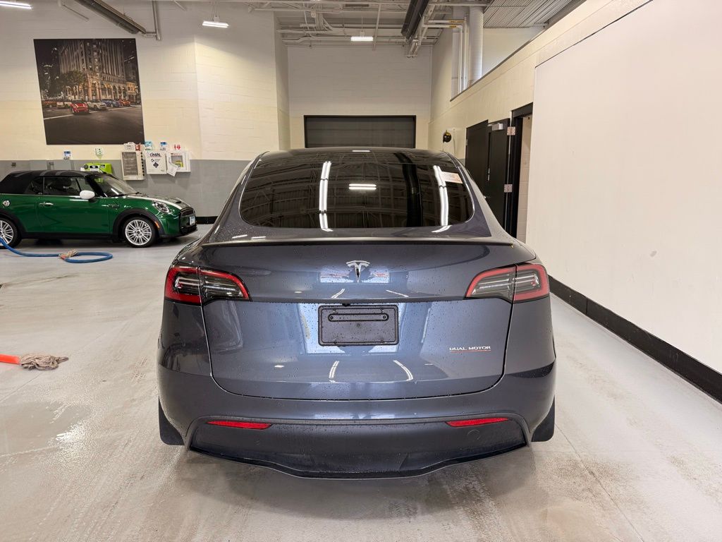 Thumbnail: 2023 Tesla Model Y - 4