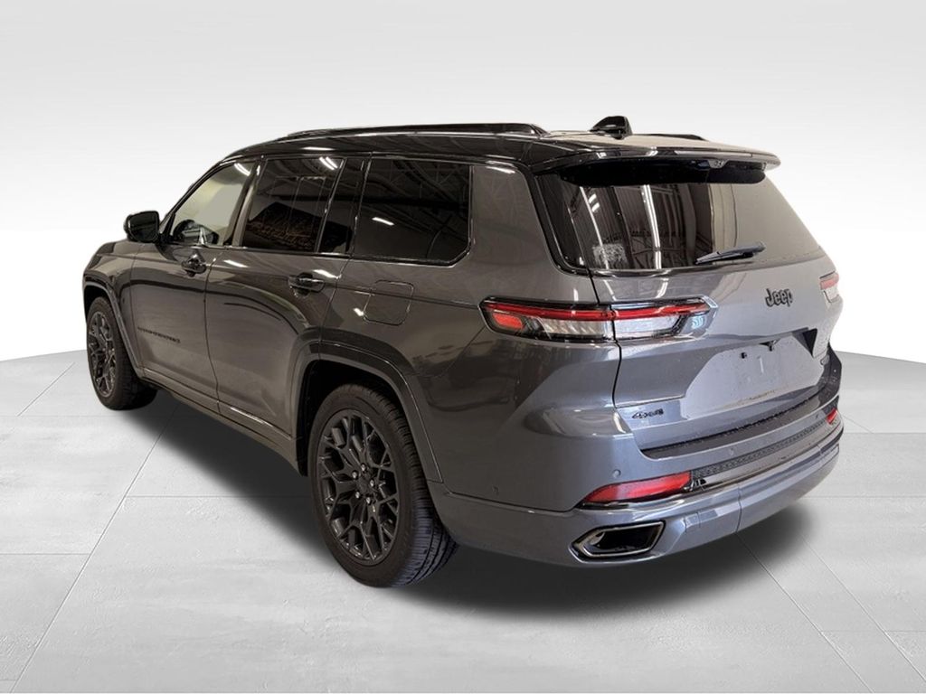 Thumbnail: 2024 Jeep Grand Cherokee L - 3
