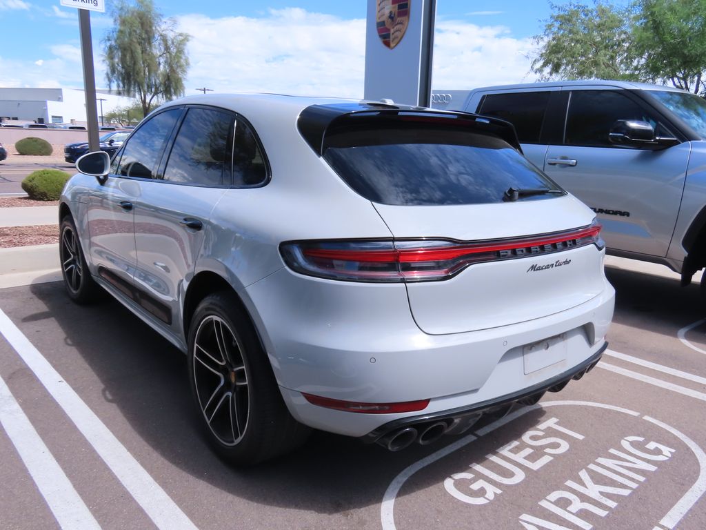 Thumbnail: 2020 Porsche Macan - 4