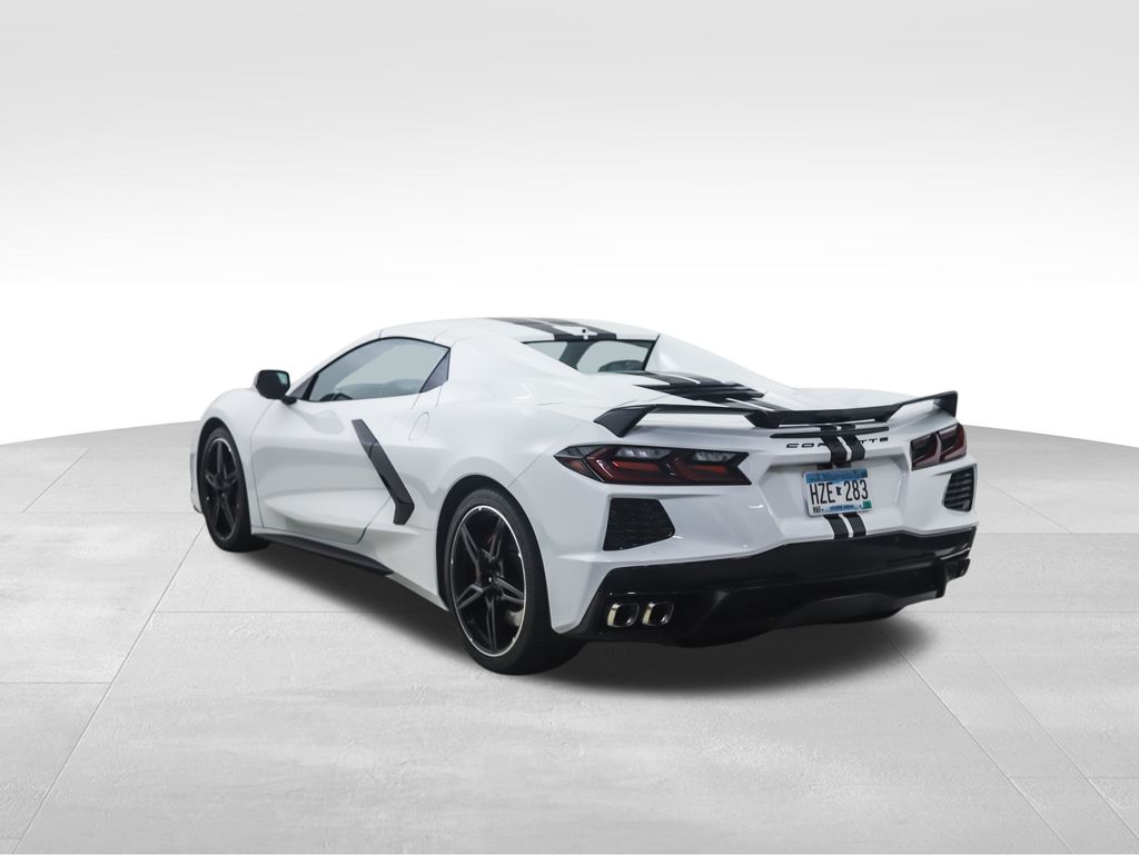 2022 Chevrolet Corvette Stingray 3